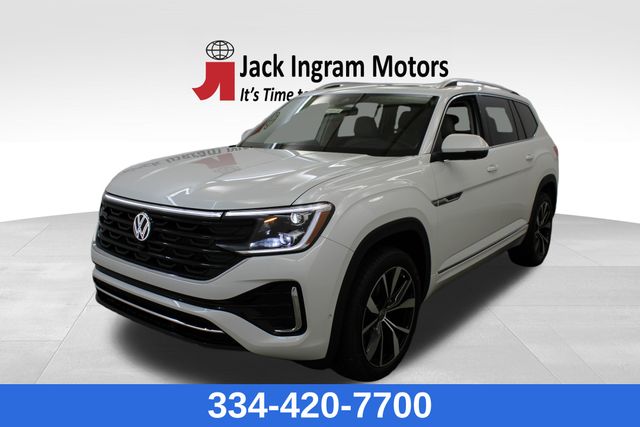 new 2025 Volkswagen Atlas car, priced at $54,053