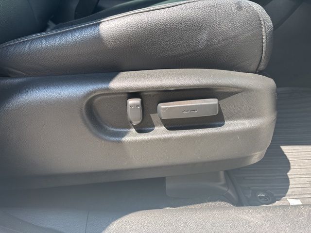 used 2017 Honda Pilot car, priced at $18,699
