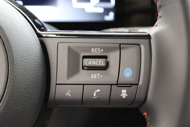 new 2025 Nissan Kicks car, priced at $29,405