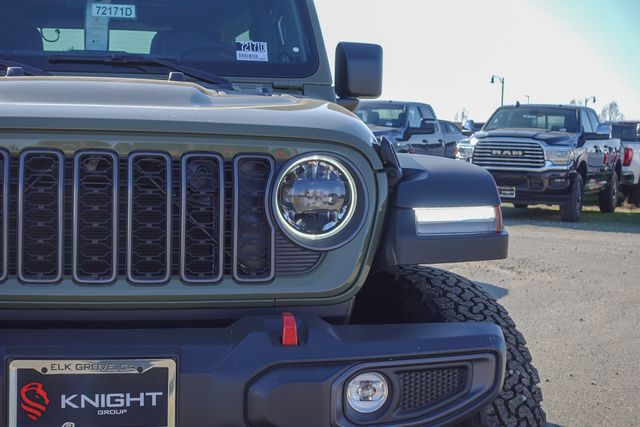 new 2025 Jeep Wrangler car, priced at $56,900