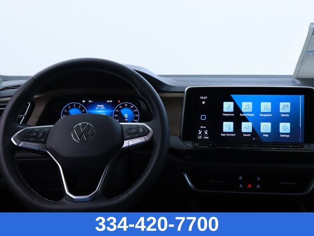 new 2025 Volkswagen Atlas car, priced at $44,096