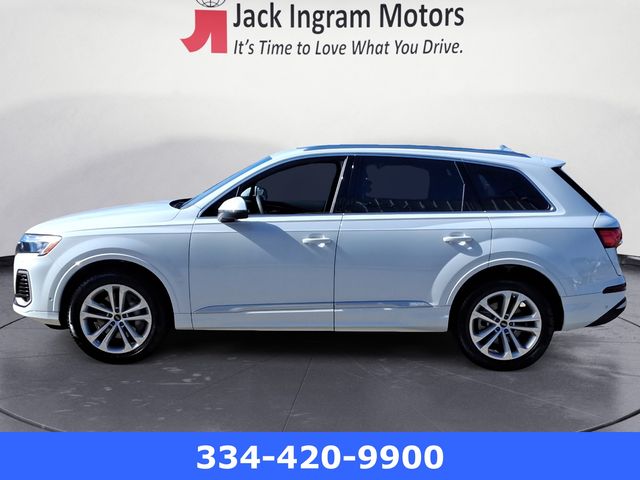 new 2025 Audi Q7 car, priced at $65,306