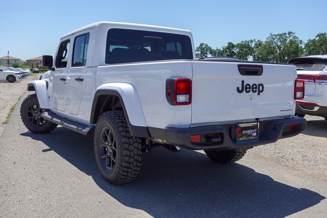 new 2025 Jeep Gladiator car, priced at $43,675