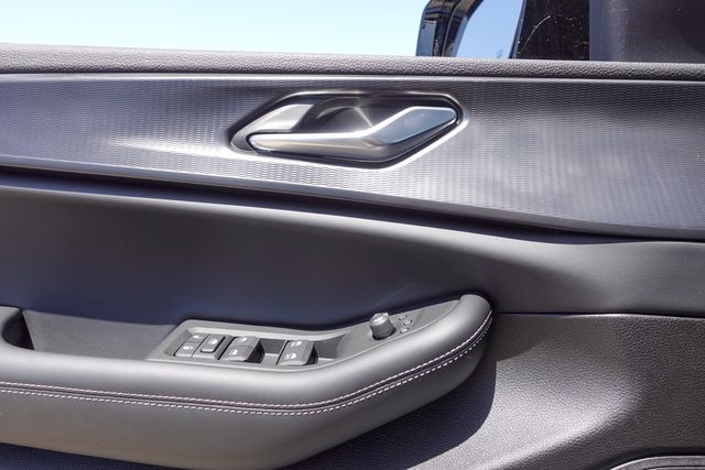 new 2025 Jeep Grand Cherokee L car, priced at $43,712