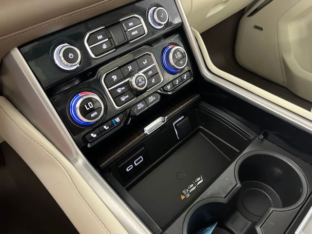 used 2024 GMC Yukon car, priced at $71,000