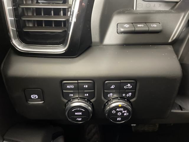 new 2025 GMC Sierra 1500 car, priced at $72,000
