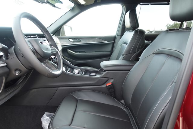 new 2025 Jeep Grand Cherokee L car, priced at $52,707