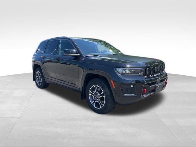 used 2022 Jeep Grand Cherokee car, priced at $37,699