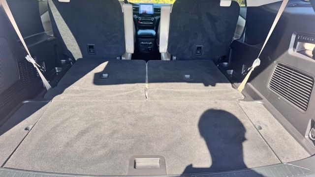 used 2021 Ford Explorer car, priced at $25,000