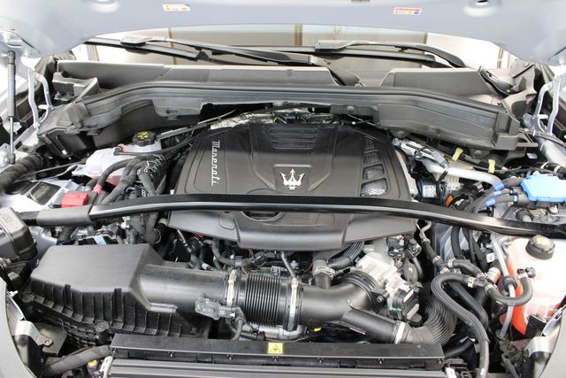 used 2024 Maserati Grecale car, priced at $39,997