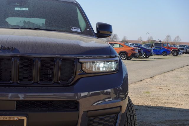 new 2025 Jeep Grand Cherokee L car, priced at $43,025