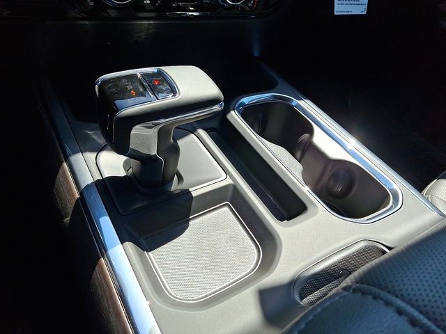 new 2025 GMC Sierra 1500 car, priced at $60,565