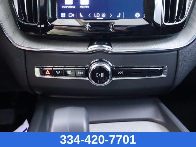 new 2025 Volvo XC60 car, priced at $52,640