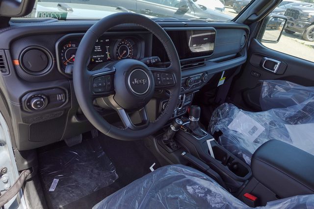 new 2025 Jeep Gladiator car, priced at $53,555