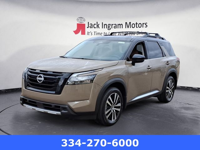 new 2025 Nissan Pathfinder car, priced at $53,010