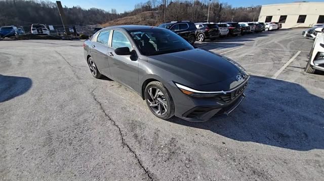 new 2025 Hyundai Elantra car, priced at $24,095