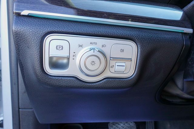 used 2020 Mercedes-Benz GLE car, priced at $31,600