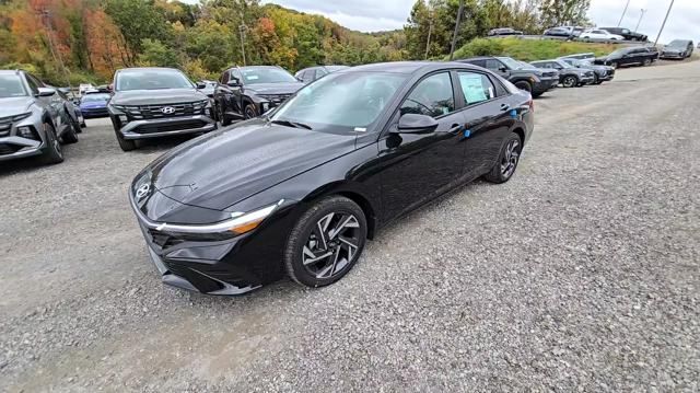 new 2025 Hyundai Elantra car, priced at $24,095