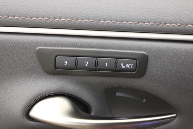 used 2025 Lexus ES car, priced at $44,999