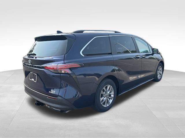 used 2022 Toyota Sienna car, priced at $43,999