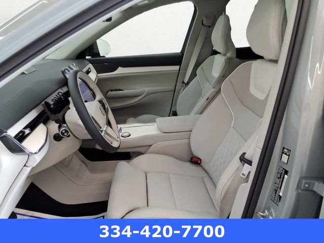 new 2025 Volvo EX90 car, priced at $82,370