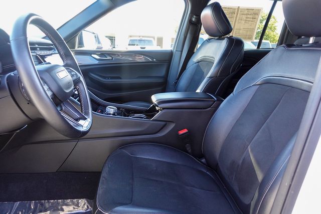 used 2022 Jeep Grand Cherokee car, priced at $31,888