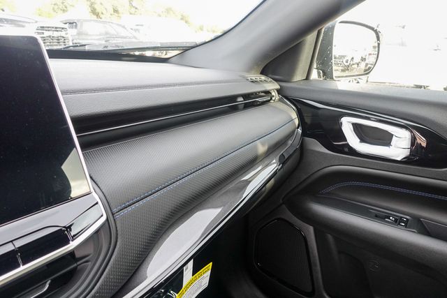 new 2026 Jeep Compass car, priced at $31,375