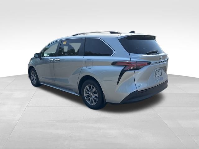 used 2021 Toyota Sienna car, priced at $38,199