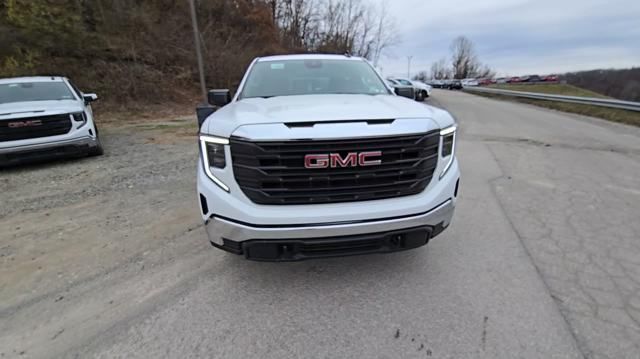 new 2025 GMC Sierra 1500 car, priced at $39,090