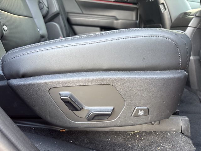 used 2024 Hyundai Santa Fe car, priced at $38,045