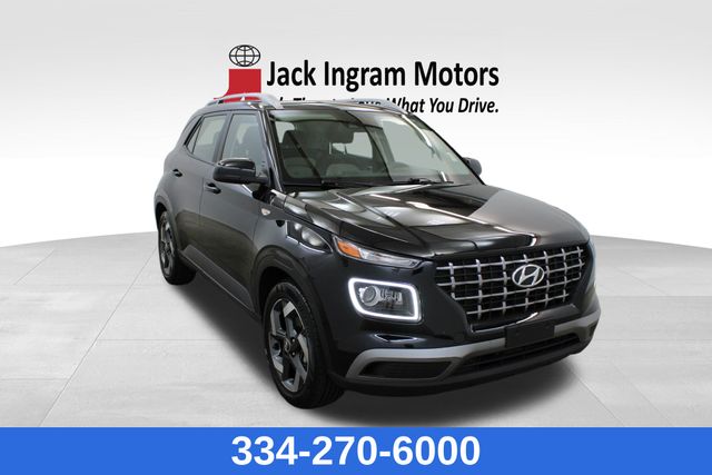 used 2021 Hyundai Venue car, priced at $17,999