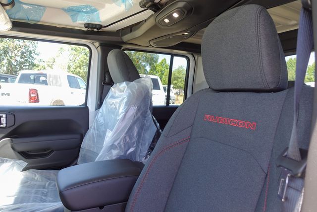 new 2025 Jeep Gladiator car, priced at $47,390