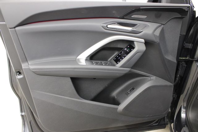 new 2025 Audi Q5 car, priced at $60,975
