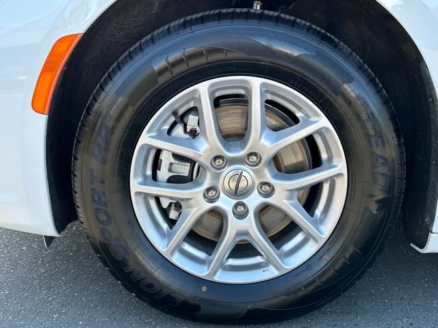 used 2023 Chrysler Pacifica car, priced at $25,247