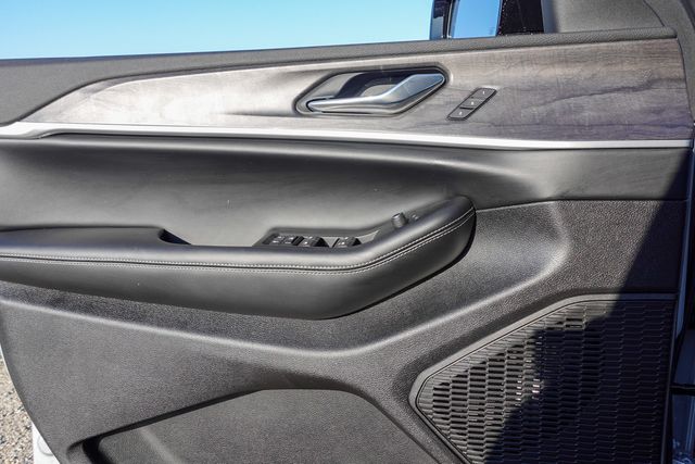 new 2025 Jeep Grand Cherokee L car, priced at $52,232