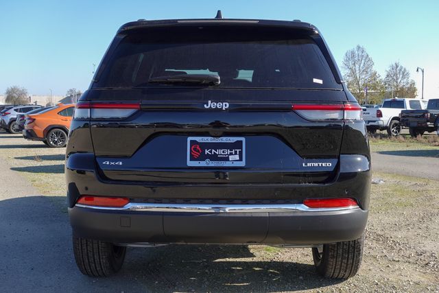 new 2025 Jeep Grand Cherokee car, priced at $42,795