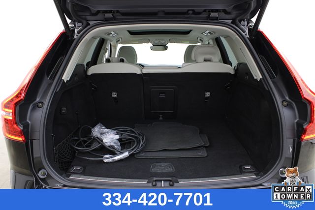 used 2022 Volvo XC60 Recharge Plug-In Hybrid car