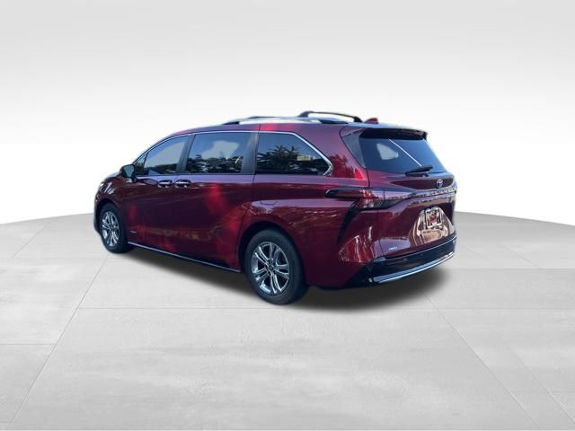 used 2021 Toyota Sienna car, priced at $43,299