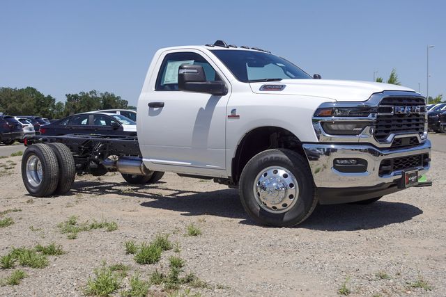 new 2025 Ram 3500 car, priced at $67,670
