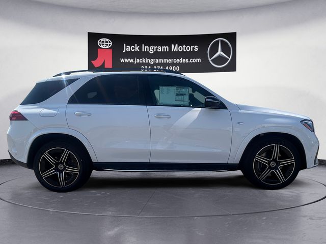 new 2025 Mercedes-Benz GLE car, priced at $82,695
