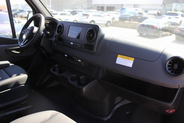 new 2024 Mercedes-Benz Sprinter 3500 car, priced at $77,292