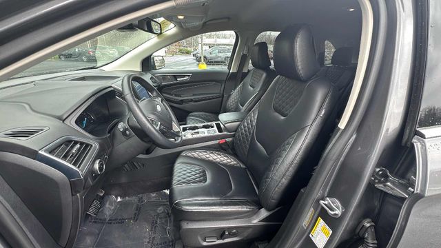 used 2024 Ford Edge car, priced at $30,680