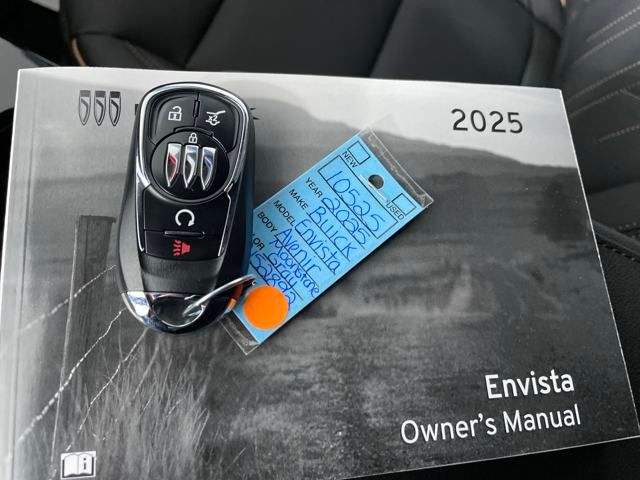 new 2025 Buick Envista car, priced at $31,000