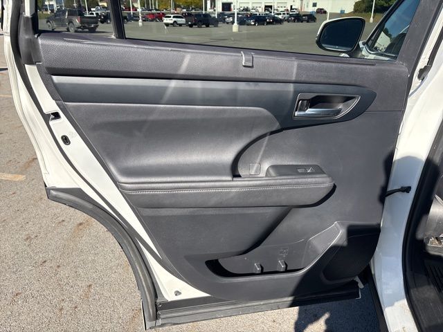 used 2021 Toyota Highlander car, priced at $32,845