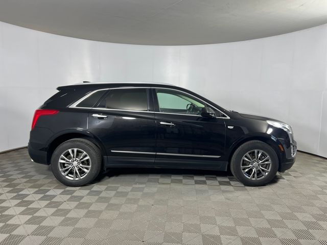 used 2017 Cadillac XT5 car, priced at $21,000