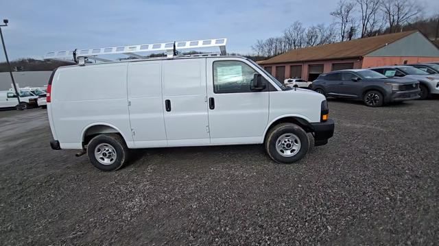 new 2025 GMC Savana 3500 car, priced at $48,610