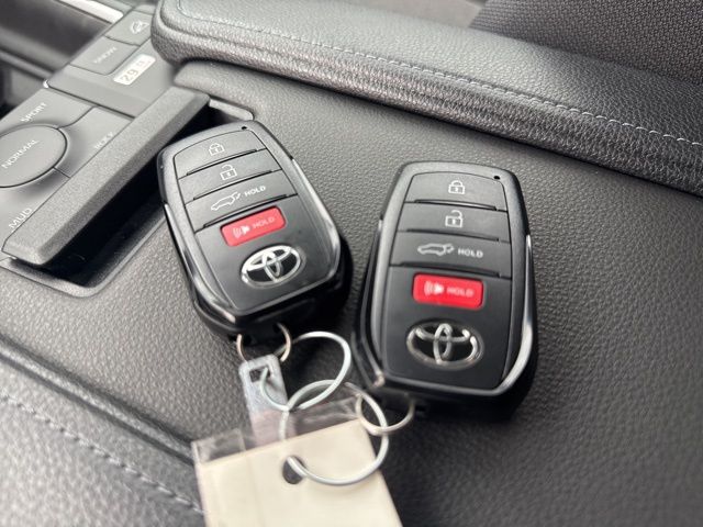 new 2025 Toyota Grand Highlander car, priced at $46,587