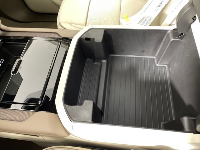 new 2025 GMC Yukon XL car, priced at $87,500