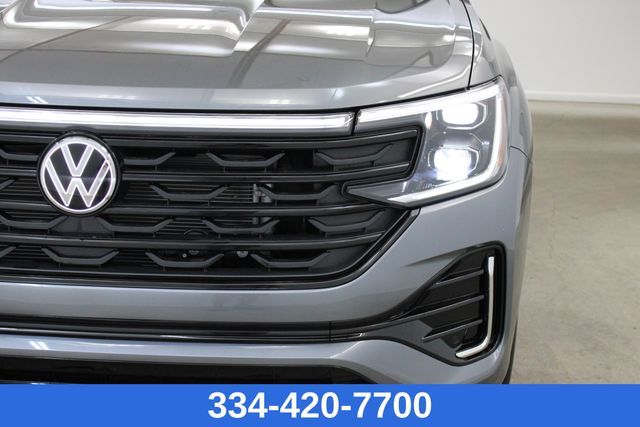 new 2025 Volkswagen Atlas Cross Sport car, priced at $49,942