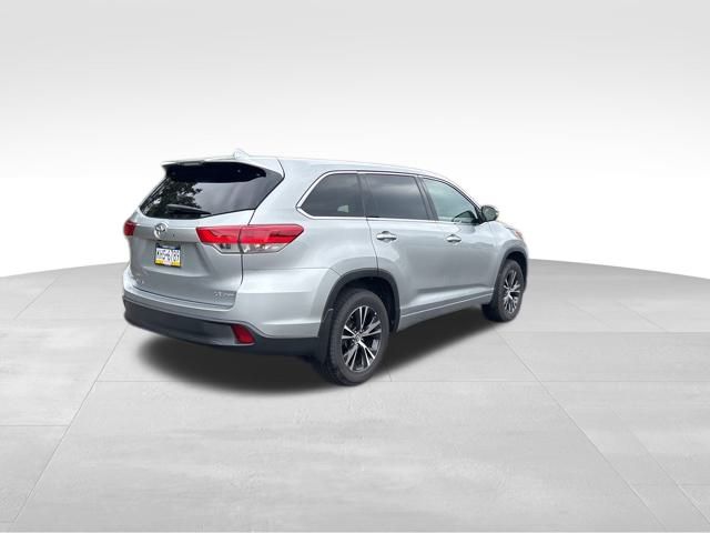 used 2017 Toyota Highlander car, priced at $17,799